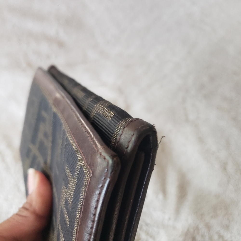 Fendi Brown and Black Wallet - Picture 7 of 15
